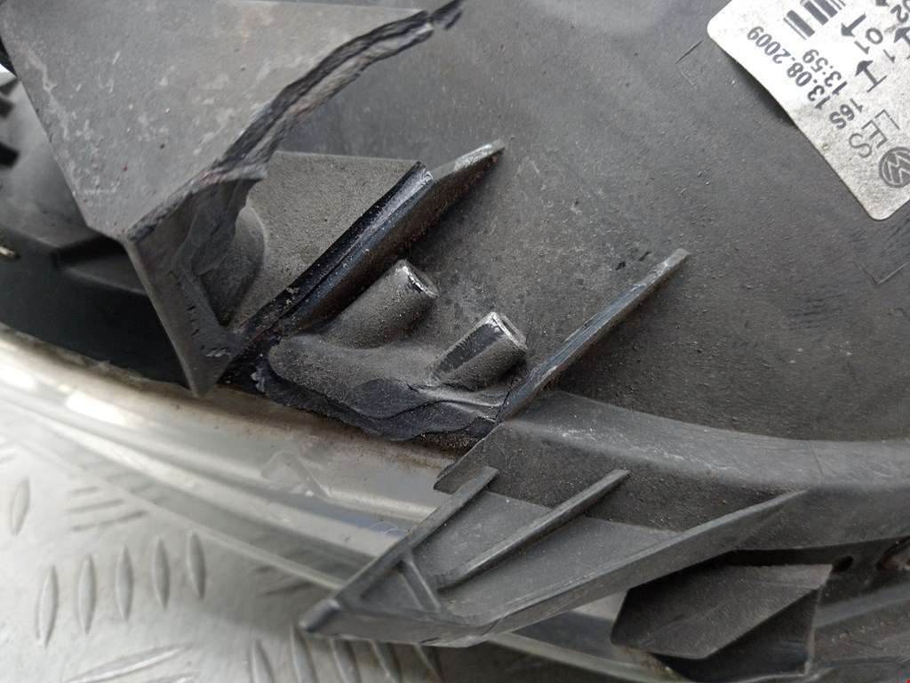 Фара левая VOLKSWAGEN Tiguan 2007-2016