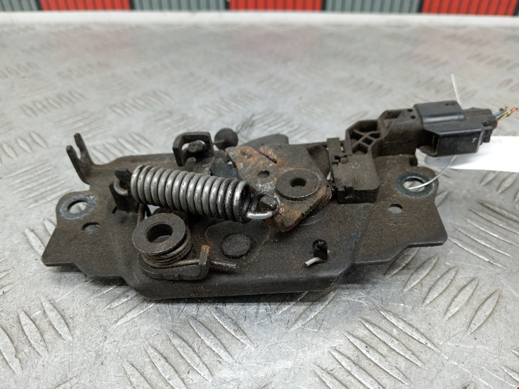 Замок капота FORD Focus III 2011-2019