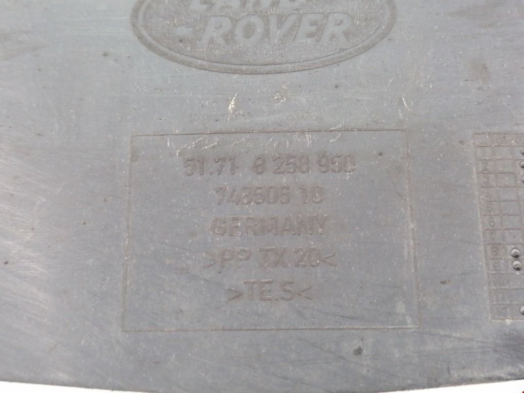 Воздухозаборник (наружный) LAND ROVER Range Rover 2002-2012