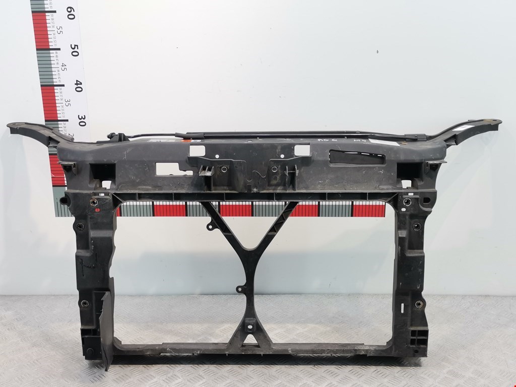 Панель передняя (передняя монтажная панель рамка передняя телевизор) Mazda 5 CR (2005-2010)