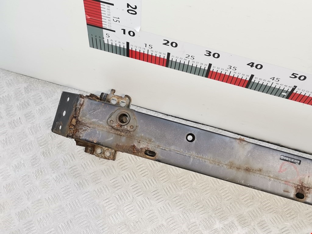 Усилитель переднего бампера (передний) TOYOTA Avensis 2009-2015