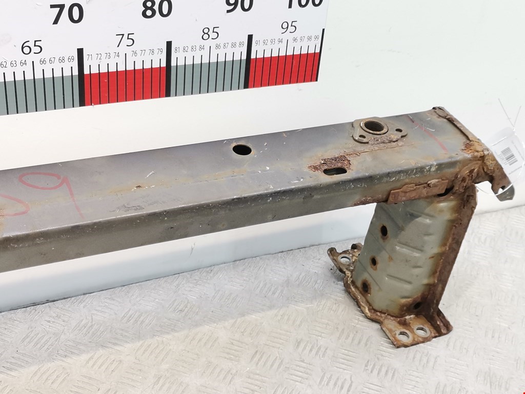 Усилитель переднего бампера (передний) TOYOTA Avensis 2009-2015