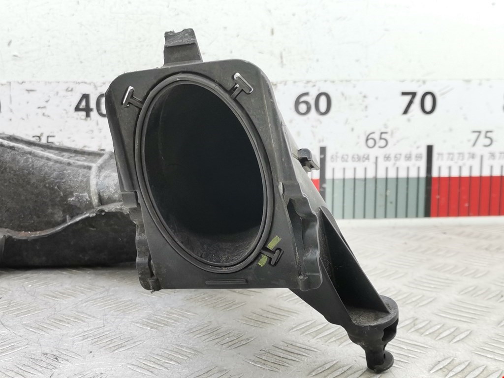 Воздуховод LAND ROVER Freelander II 2006-2014