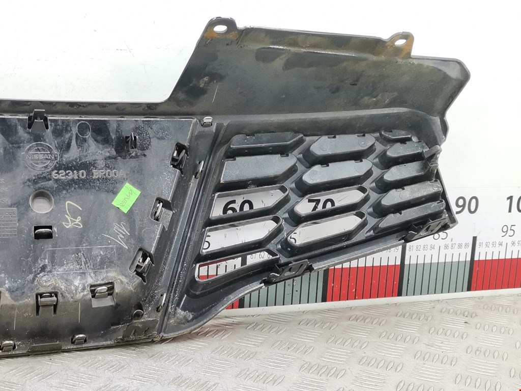 Решетка радиатора NISSAN Qashqai J10 2006-2013