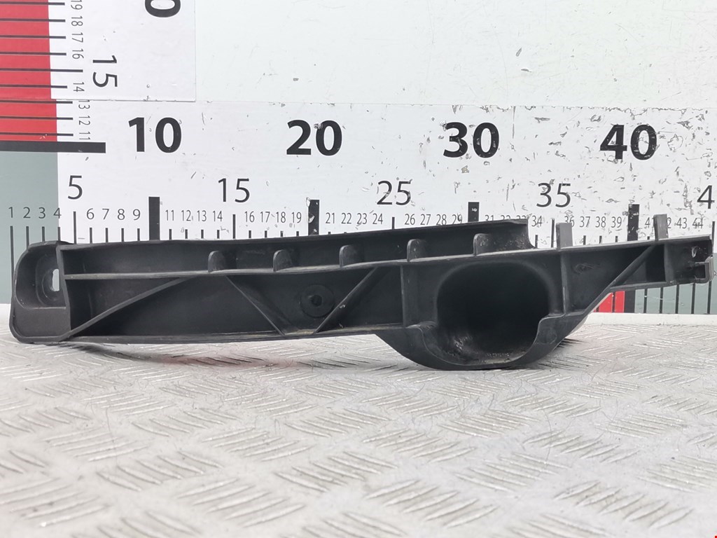 Кронштейн (крепление) фары левый Volkswagen Jetta 5 (2005-2010)