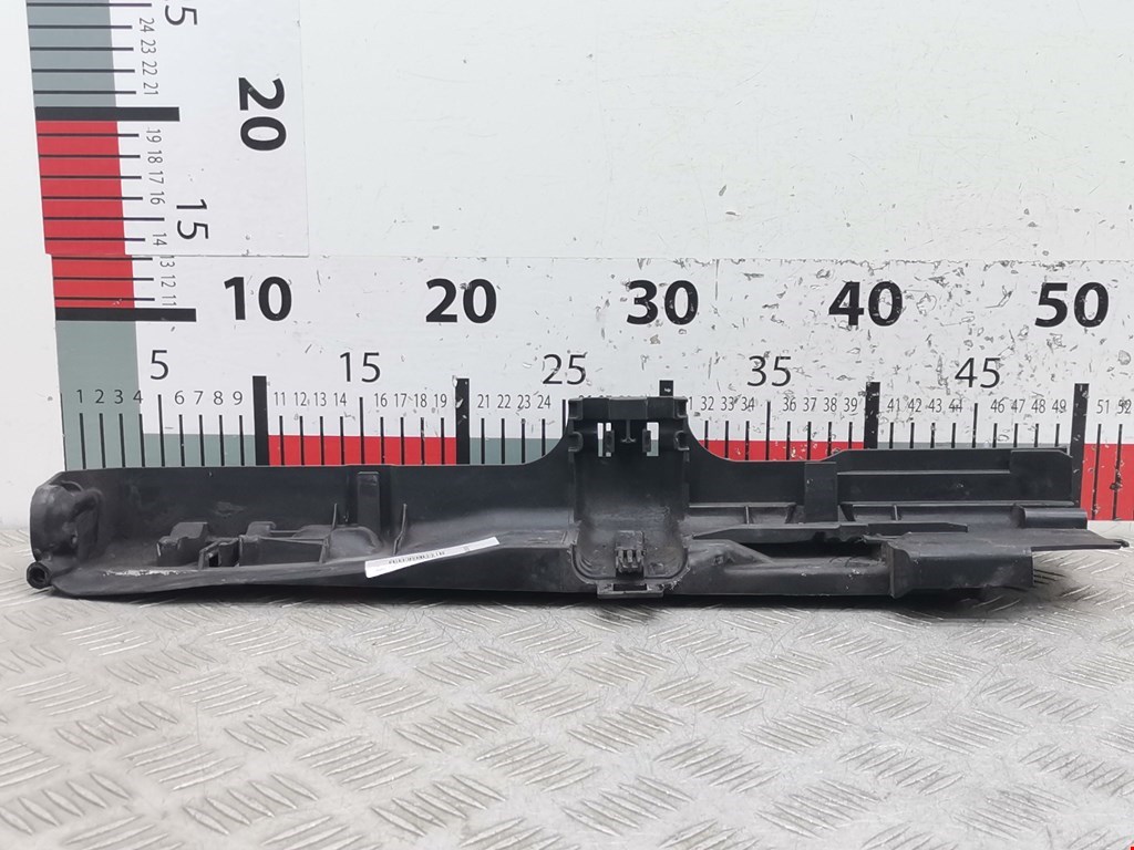 Монтажнная плата (крепление кронштейн радиатора расширительного бачка) BMW 3-Series (E90/E91/E92/E93) (2004-2013)