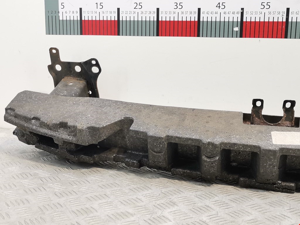 Усилитель переднего бампера (передний) VOLKSWAGEN Jetta V 2005-2011