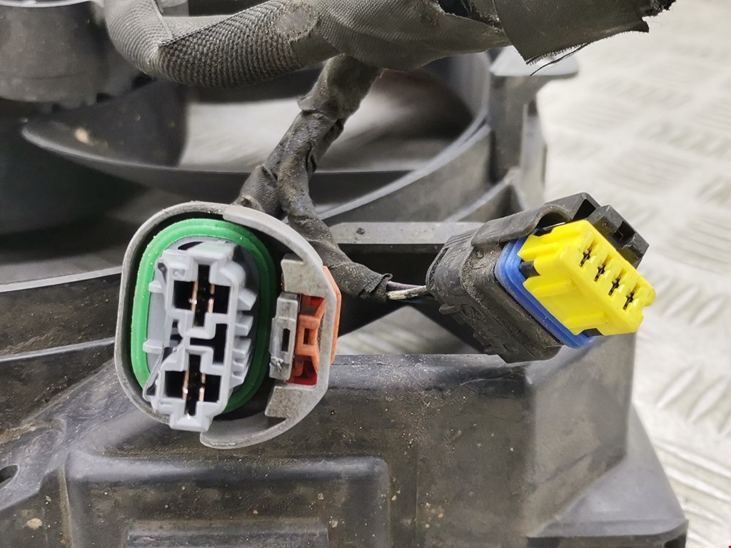 Вентилятор радиатора основного CITROEN C3 2009-2016