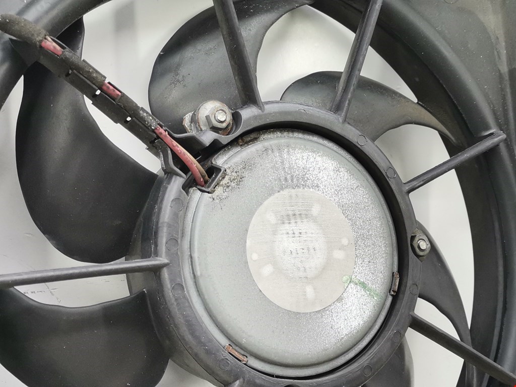 Вентилятор радиатора основного VOLKSWAGEN Tiguan 2007-2016