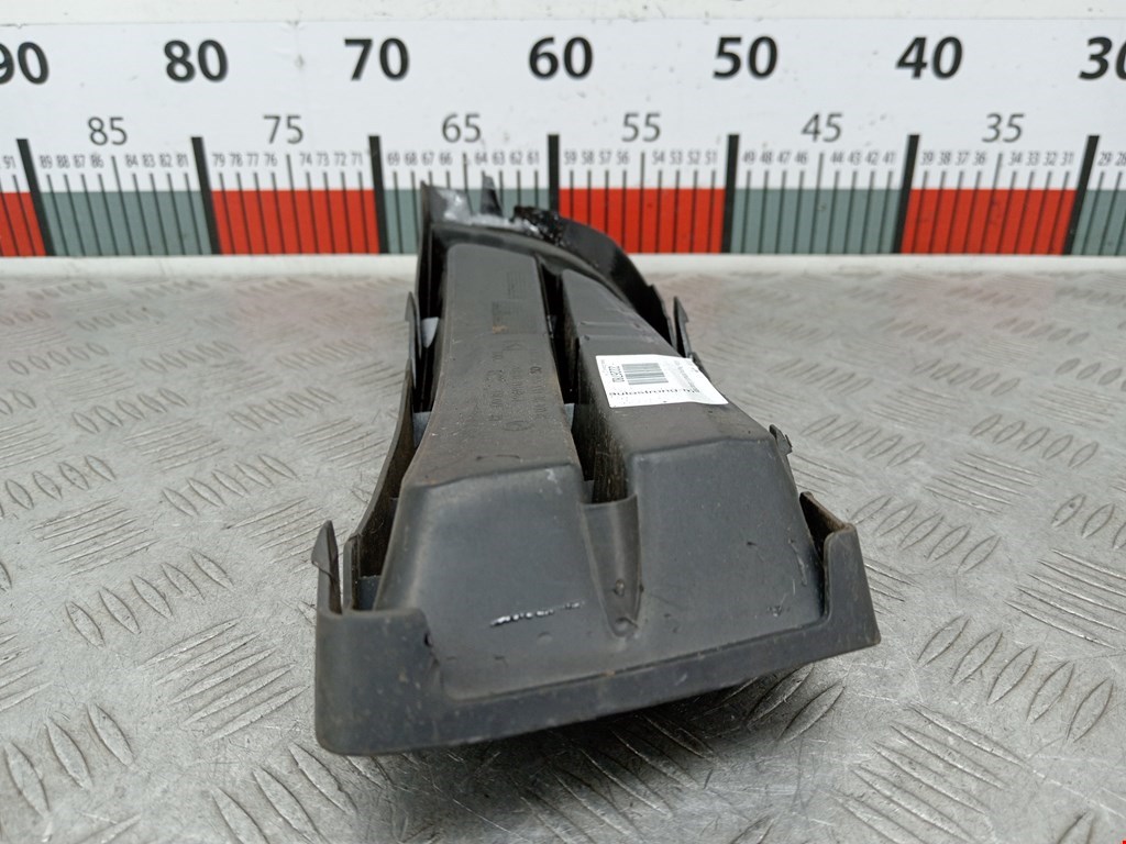 Решетка в бампер SKODA Octavia A5 1Z- 2004-2013