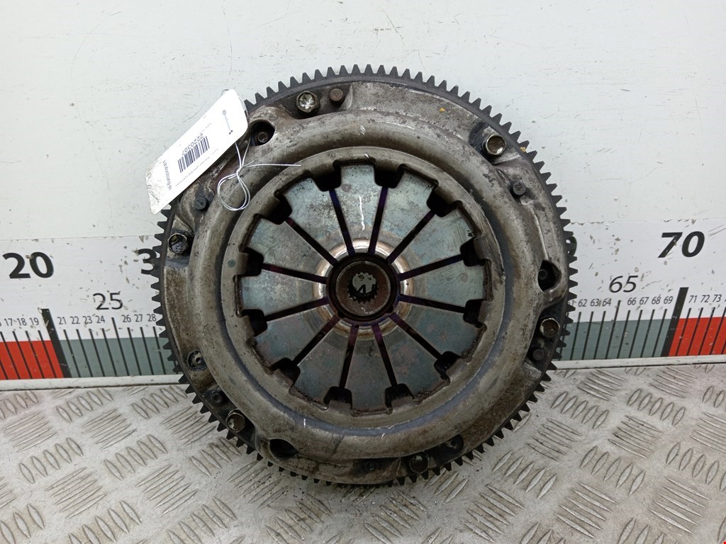 Маховик (демпфер сцепления) SUZUKI Swift 2004-2010