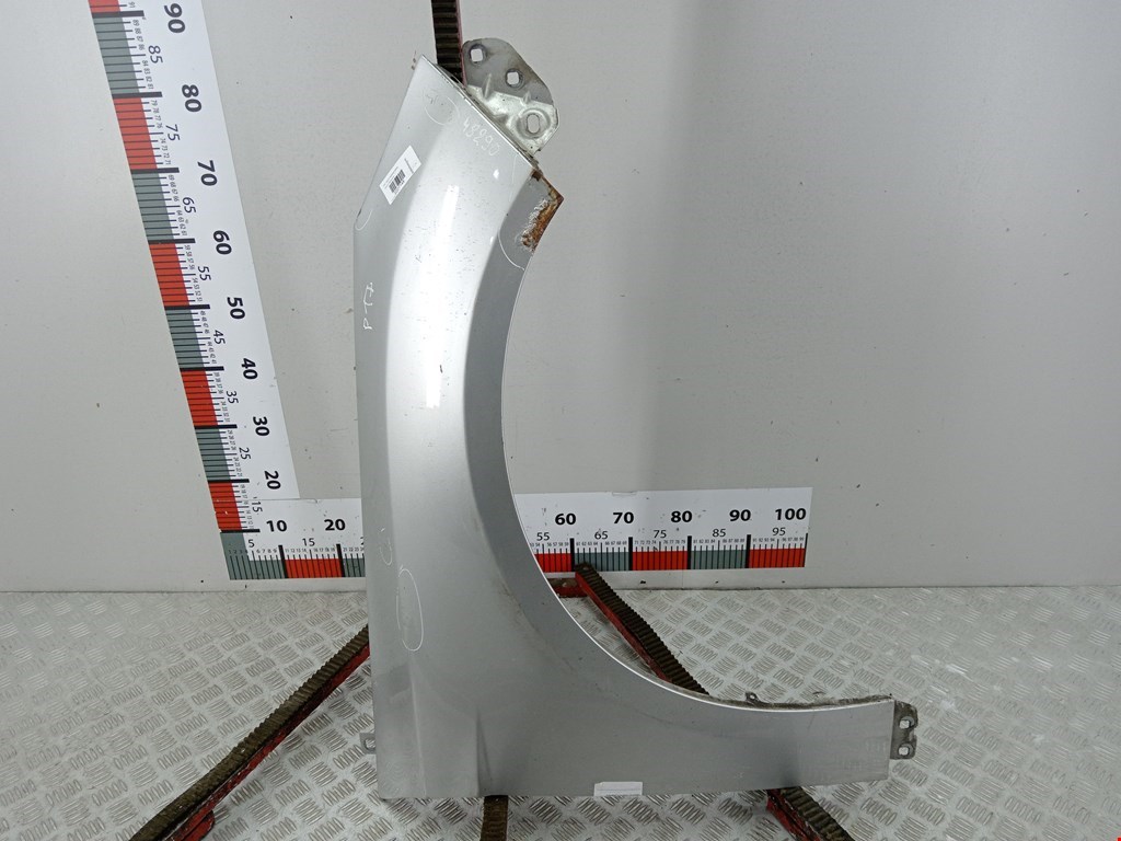 Крыло переднее правое FORD Focus II 2005-2011