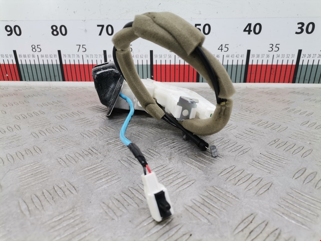 Замок багажника (крышки двери) NISSAN Note E12 2013-2020