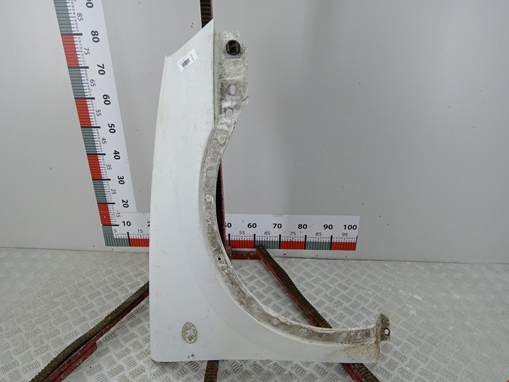 Крыло переднее правое OPEL Combo C 2001-2011