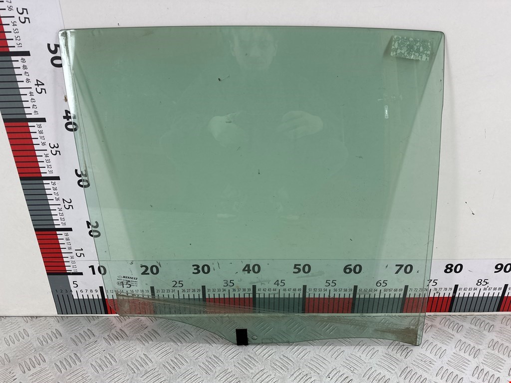 Стекло двери заднее правое RENAULT Modus 2004-2012