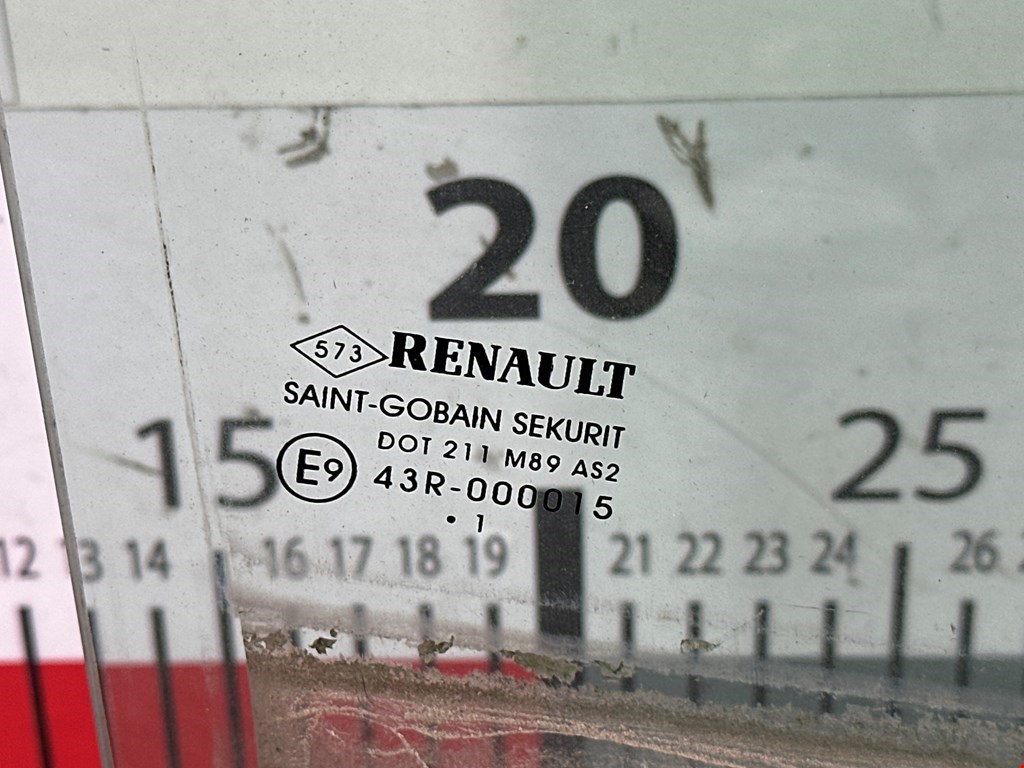 Стекло двери заднее правое RENAULT Modus 2004-2012