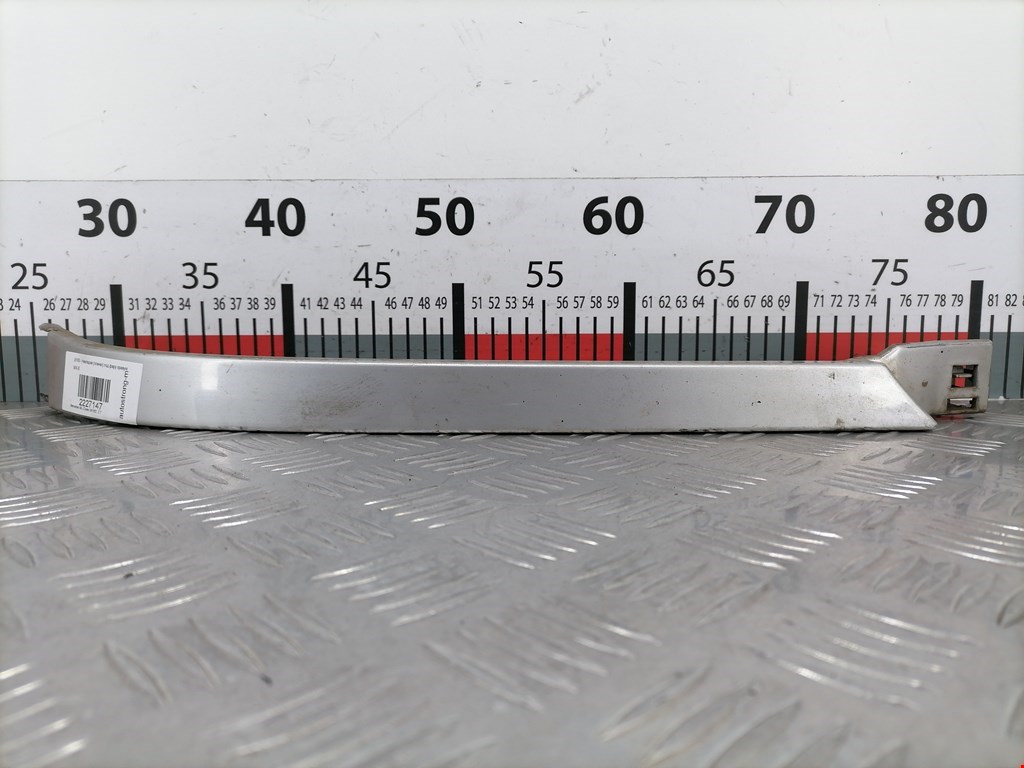 Накладка (планка) под фару правая Mercedes ML-Class (W163) (1997-2005)