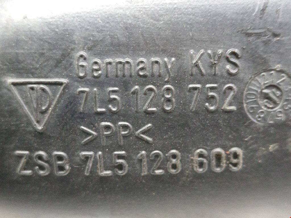 Патрубок воздушного фильтра PORSCHE Cayenne 955/957 2002-2010