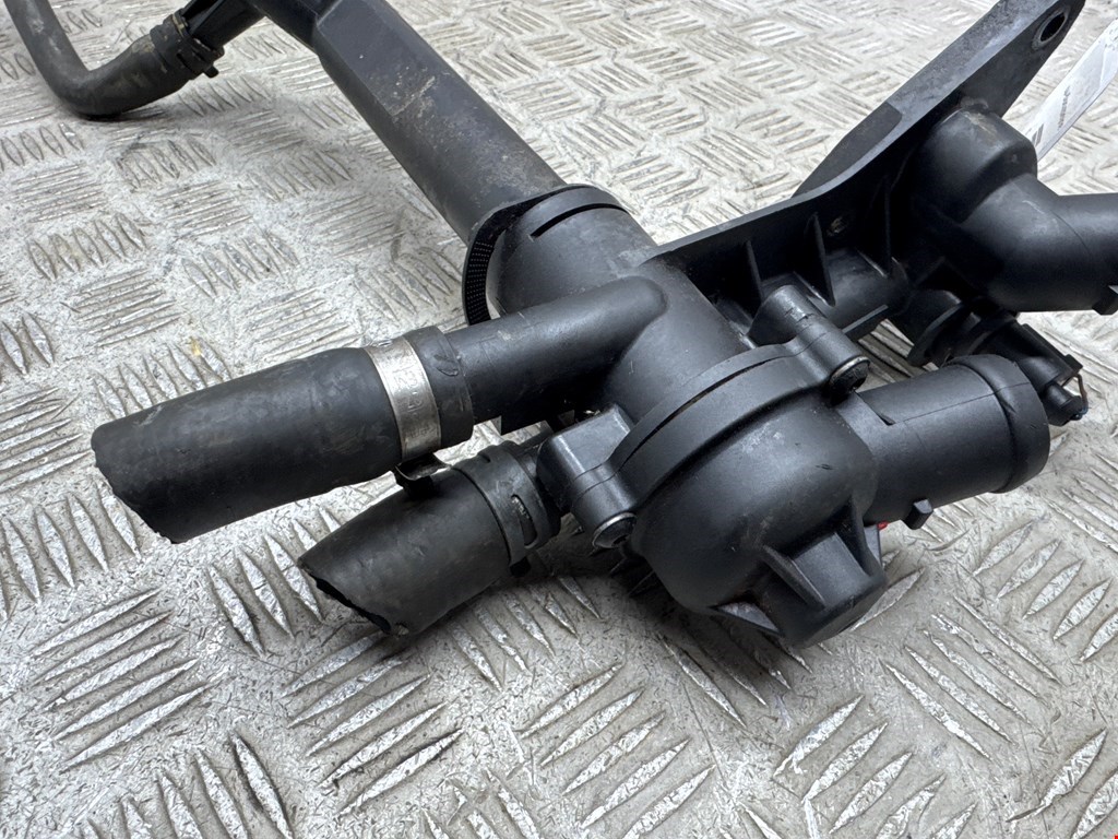 Корпус термостата SKODA Fabia MK1 1999-2006