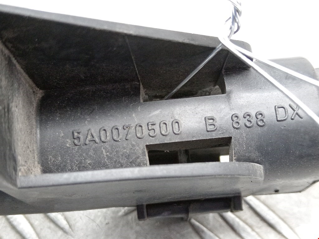 Кронштейн (крепление) радиатора FIAT Stilo 2001-2010