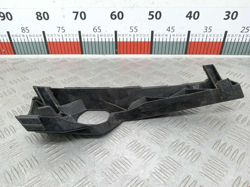 Кронштейн переднего бампера левый FORD Focus II 2005-2011