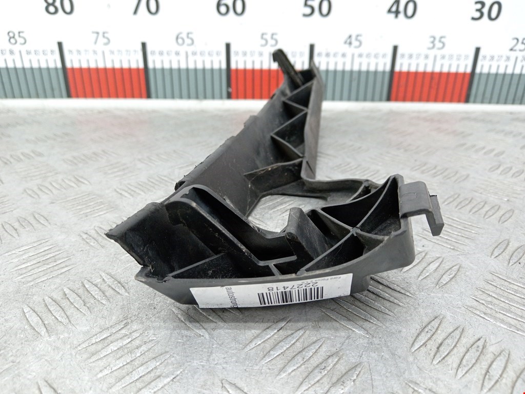 Кронштейн переднего бампера левый FORD Focus II 2005-2011