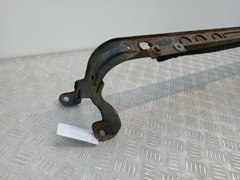 Балка подрадиаторная FORD Focus II 2005-2011