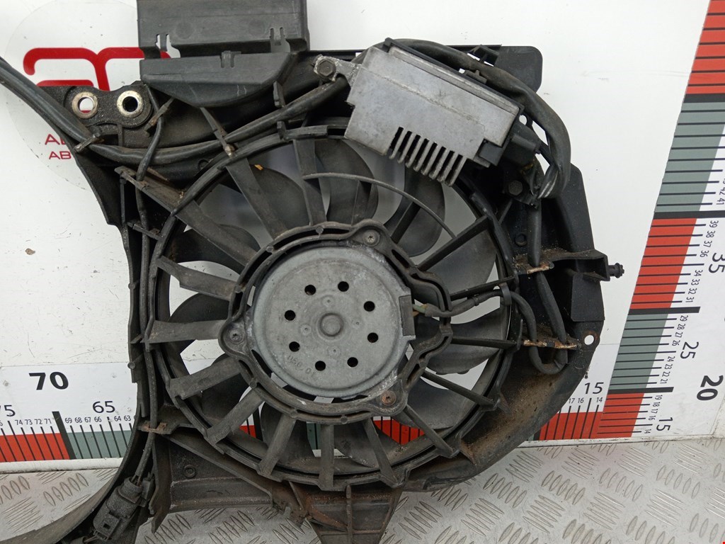 Вентилятор радиатора кондиционера AUDI A4 B6 2001-2005