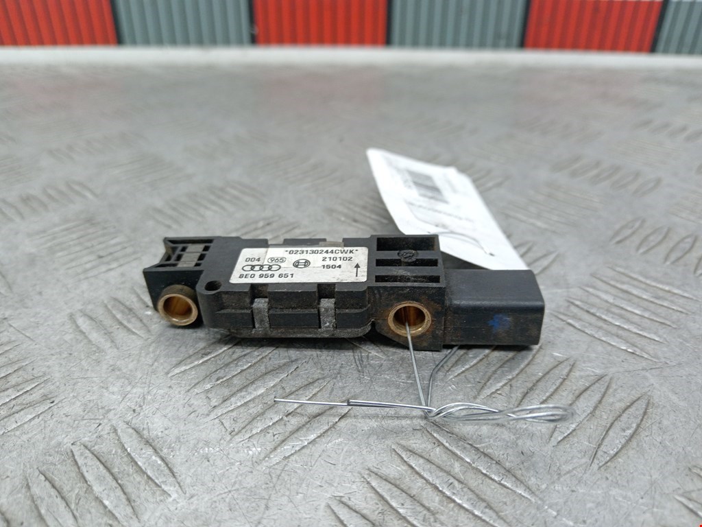 Датчик AIR BAG (подушек безопасности) AUDI A4 B6 2001-2005
