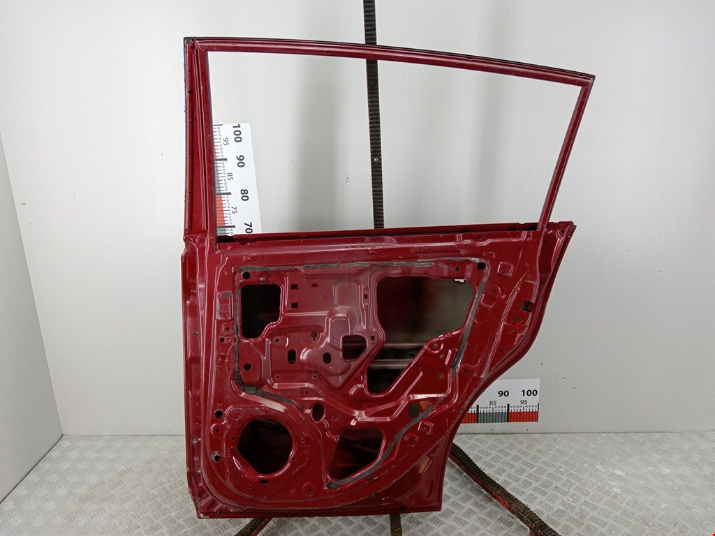 Дверь задняя правая NISSAN Tiida C11 2004-2014