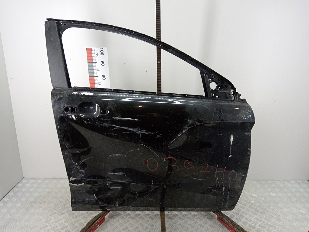 Дверь передняя правая LADA (VAZ) Vesta I 2015-н.в.