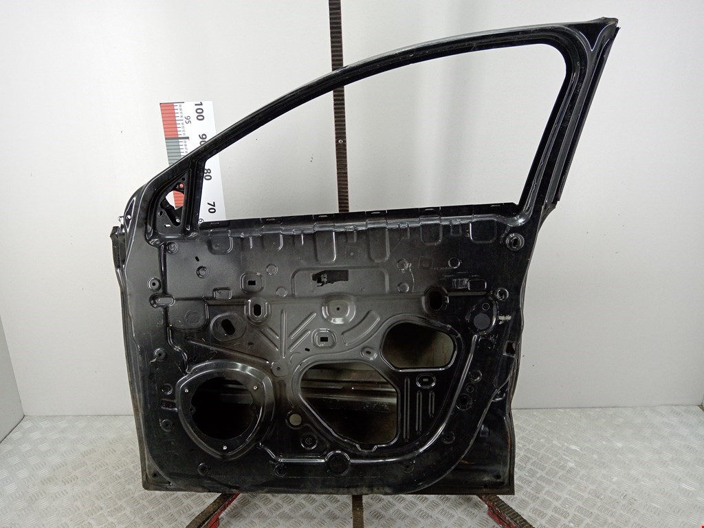 Дверь передняя правая LADA (VAZ) Vesta I 2015-н.в.
