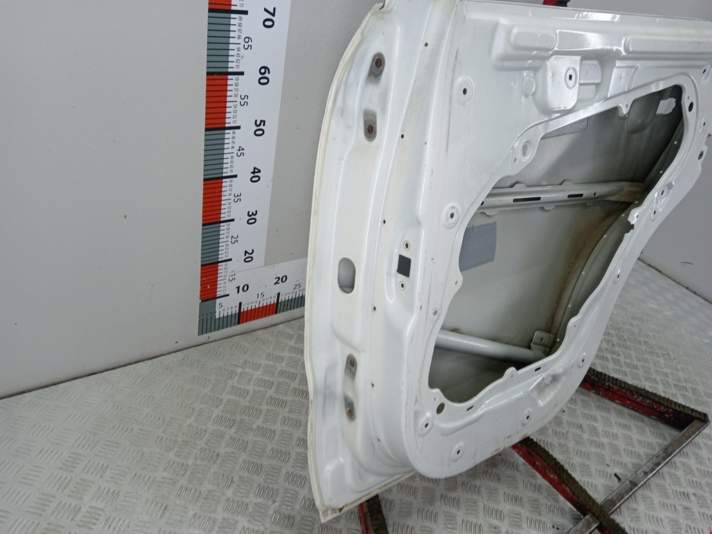 Дверь задняя правая KIA Sorento 2009-2021