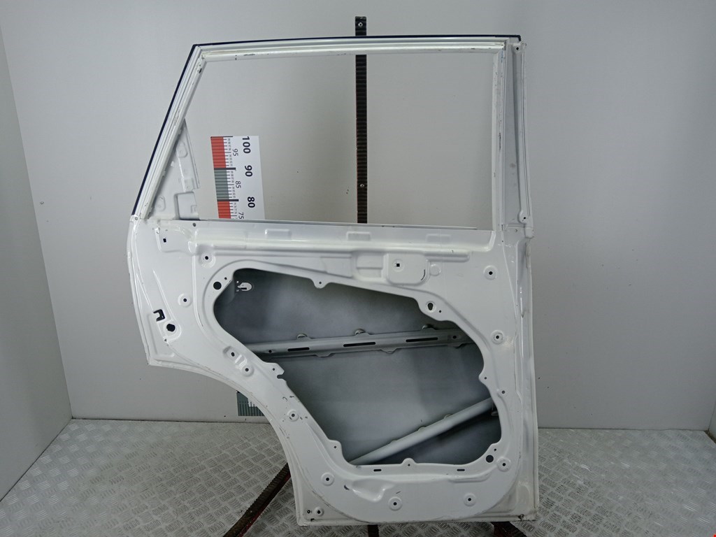 Дверь задняя левая KIA Sorento 2009-2021