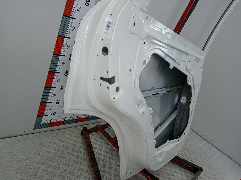 Дверь задняя левая KIA Sorento 2009-2021