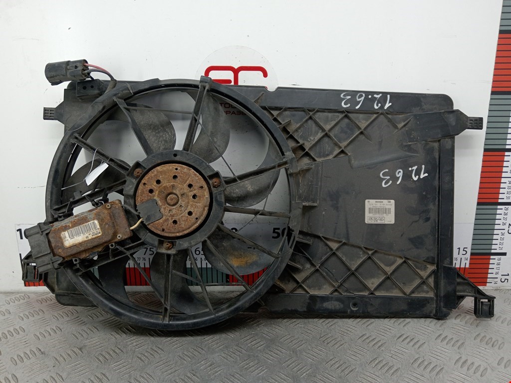 Вентилятор радиатора основного FORD Focus II 2005-2011