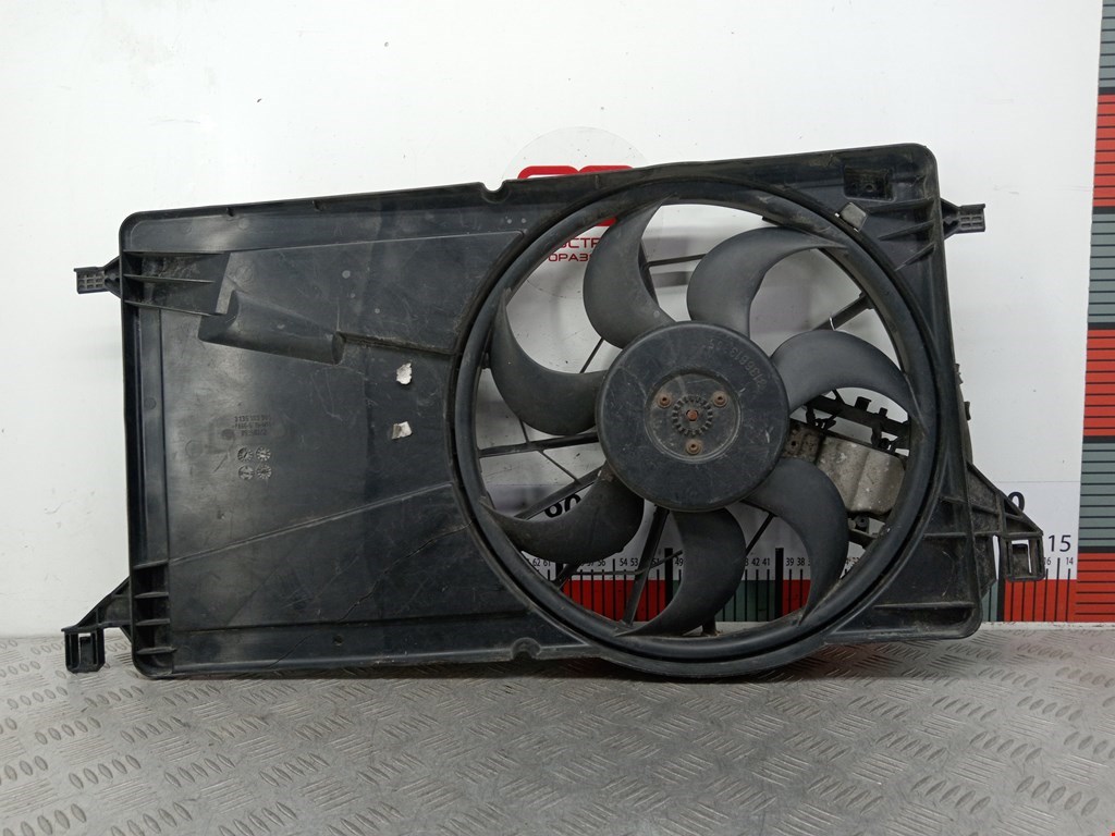 Вентилятор радиатора основного FORD Focus II 2005-2011