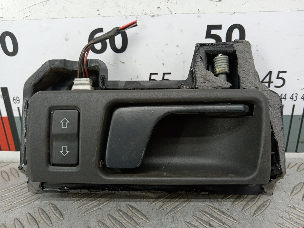 Ручка дверная задняя внутренняя левая LAND ROVER Range Rover 1994-2002