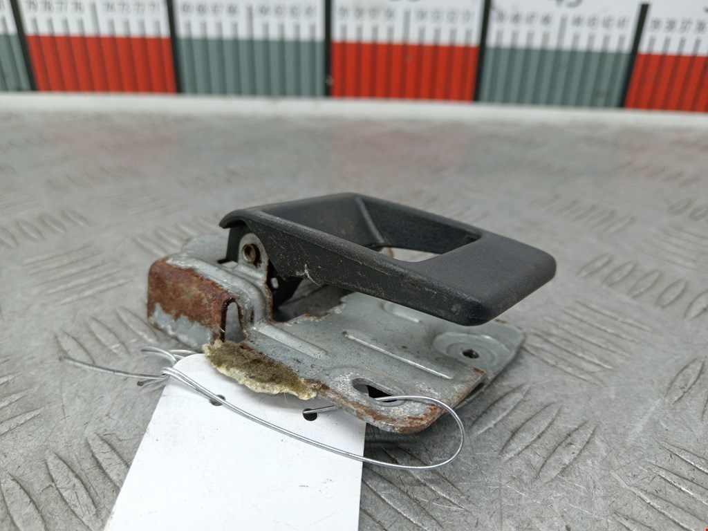 Ручка дверная задняя внутренняя левая LAND ROVER Freelander I 1998-2006