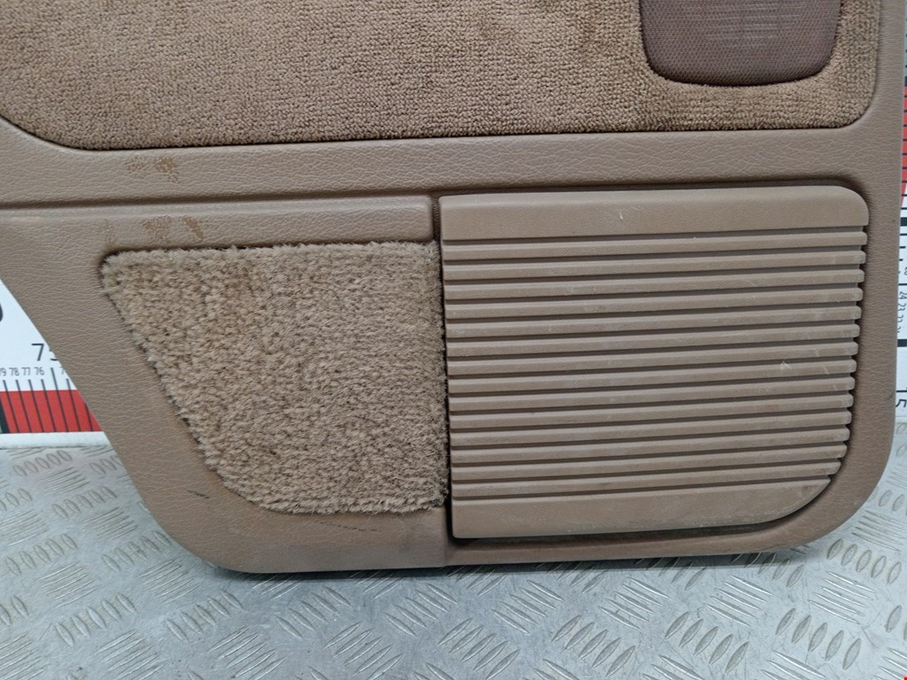 Обшивка двери задняя левая LAND ROVER Range Rover 1994-2002