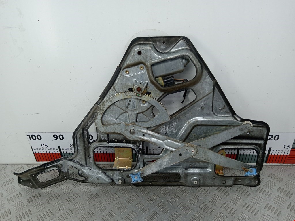 Стеклоподъемник электрический двери задней левой Land Rover Range Rover 2 (1994-2002)