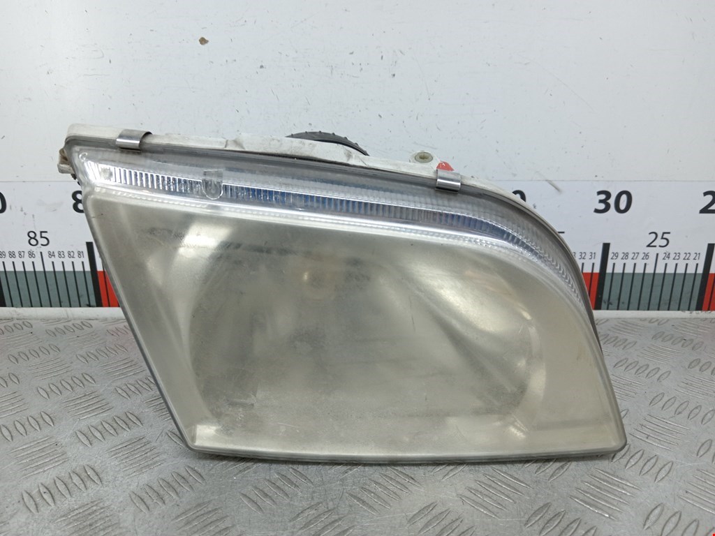 Фара правая MITSUBISHI Space Star 1999-2006