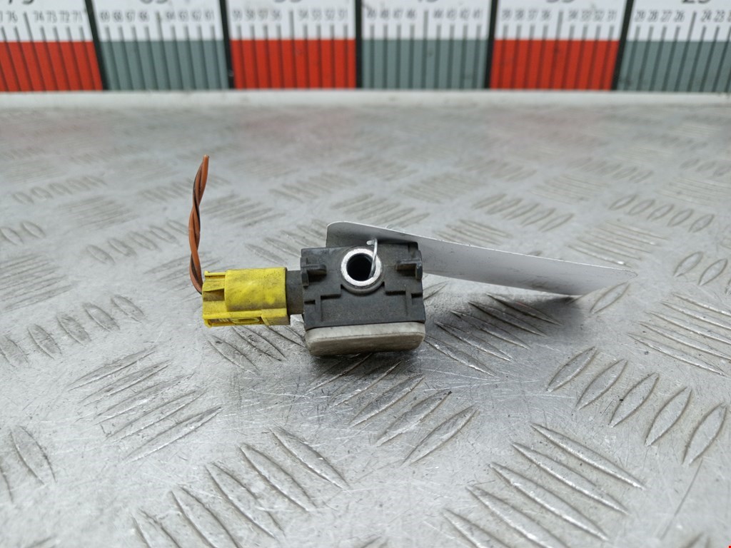 Датчик AIR BAG (подушек безопасности) MERCEDES-BENZ M-Class W164 ML 2005-2011
