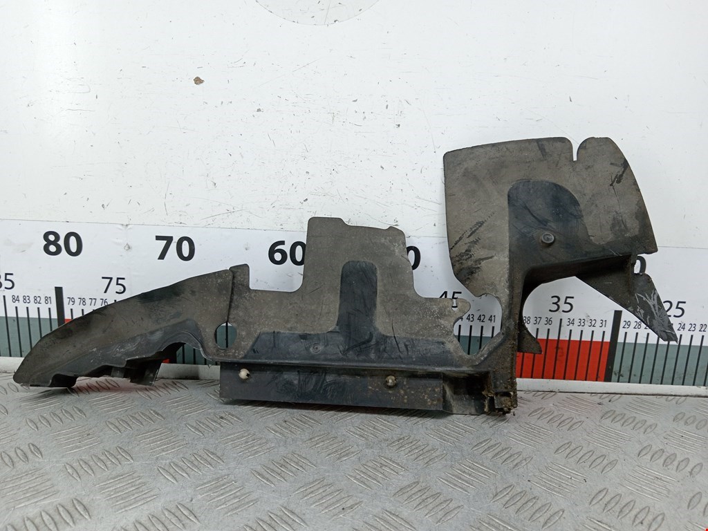 Воздуховод AUDI A6 C6 2004-2010