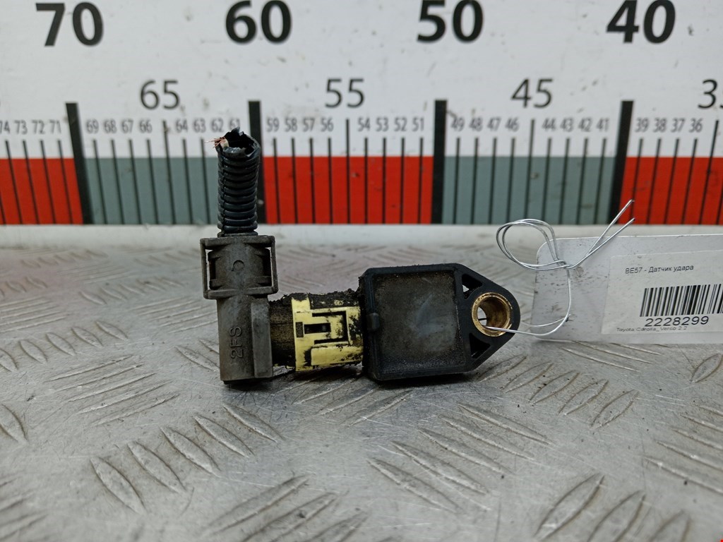 Датчик AIR BAG (подушек безопасности) TOYOTA Corolla Verso E121 AR10 2001-2009