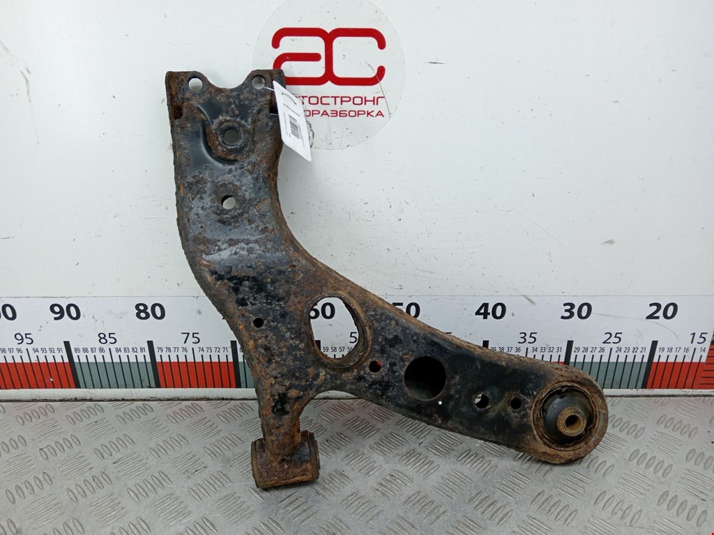 Рычаг передний левый TOYOTA RAV 4 XA30 2006-2012
