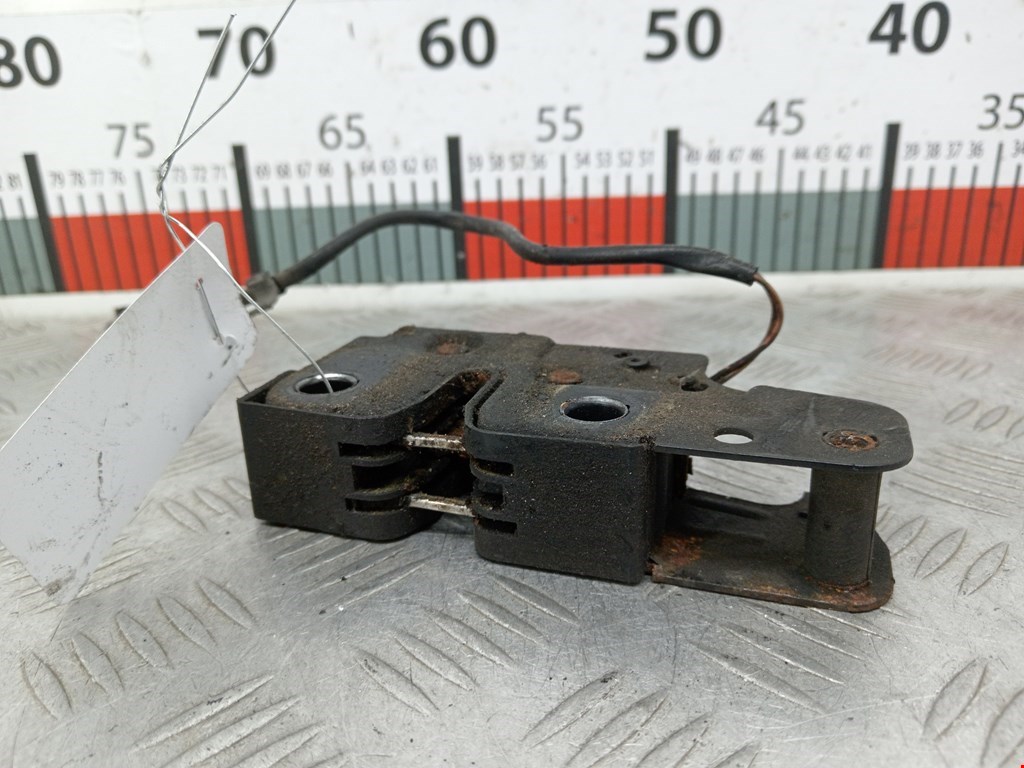 Замок капота SKODA Octavia A5 1Z- 2004-2013