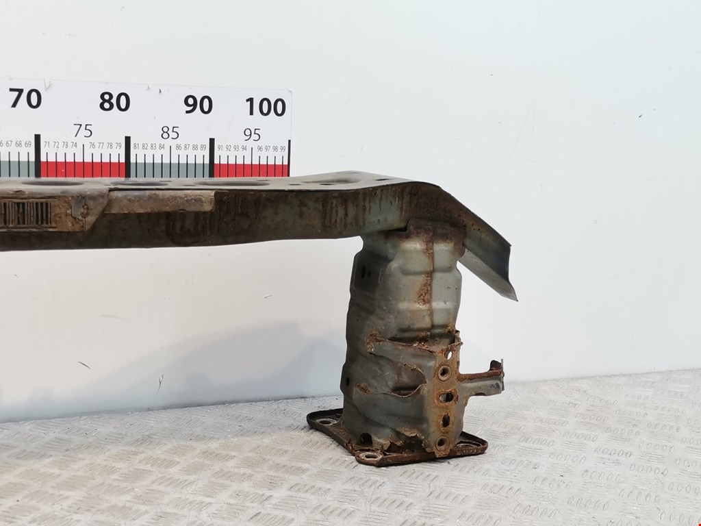 Усилитель переднего бампера (передний) FORD C-MAX 2010-2019