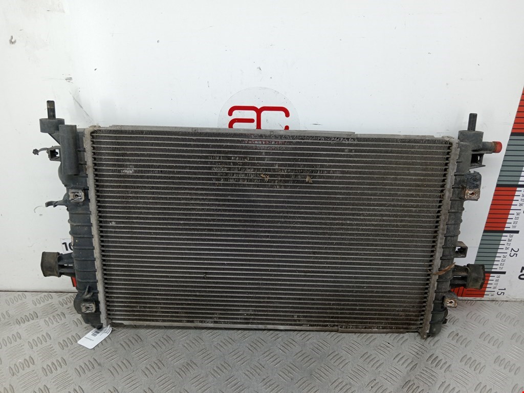 Радиатор основной OPEL Astra H/Family 2004-2015