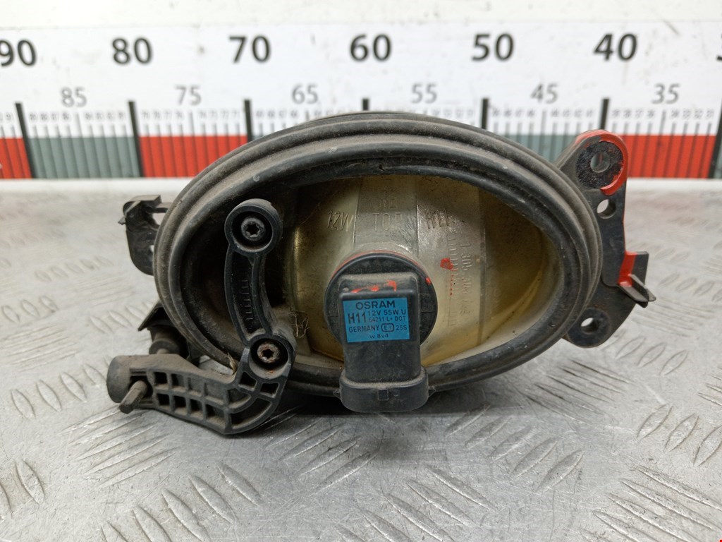 Фара противотуманная правая (ПТФ) MERCEDES-BENZ CLC-Class CL203 2008-2011